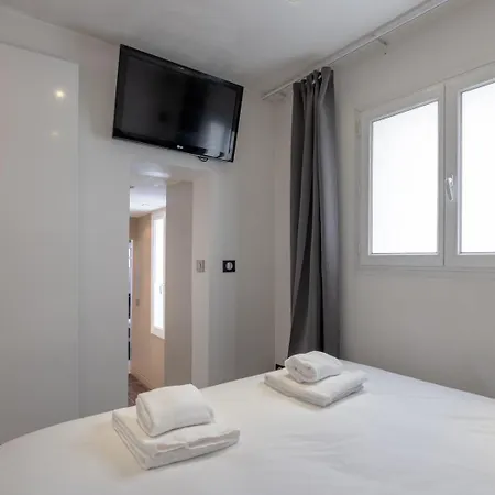Quiet 1br With Ac Near Opera & Champs-elysees Lejlighed